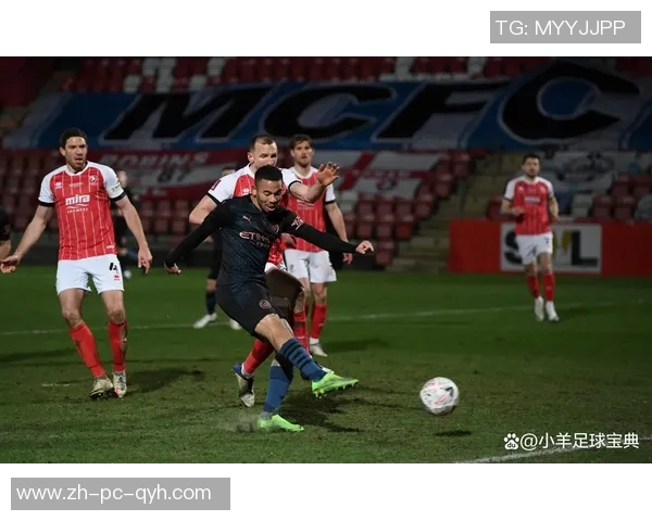 哈德斯菲尔德与雷丁的激烈对决谁能在赛场上笑到最后